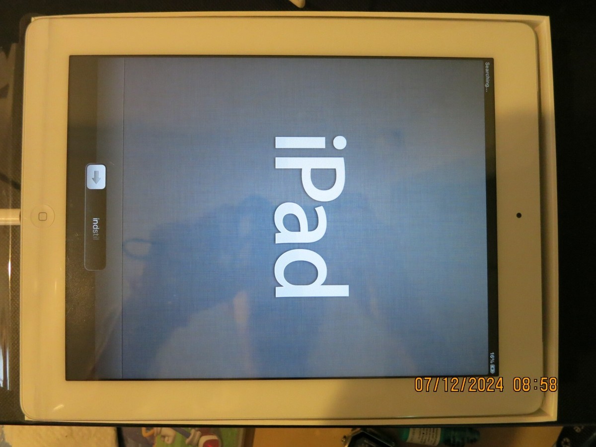 Apple iPad 4 (4th Gen) Wi-Fi + Cellular - 64GB - White | eBay Apple iPad 4 (4th Gen) Wi-Fi + Cellular - 64GB - White | eBay