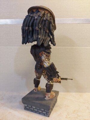 プレデター　エクストリーム　Headknocker　NECA社 NECA Alien Queen Extreme Head Knocker NEW headknocker bobble