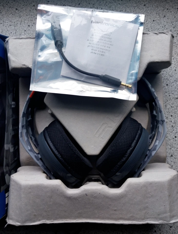 Tested RIG 400HS Wired Gaming Headset for PS4 PS5 PC Phone, Arctic Camo - Image 2 of 4