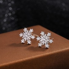 Sparkling Pav Snowflake Mini 925 Sterling Silver Stud Earrings