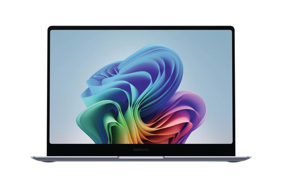 SAMSUNG Galaxy Book 4 Edge, Copilot+ PC - 15,6 Zoll Qualcomm Snapdragon X Plus X