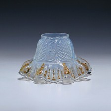 Opalisierender Jugendstil Lampenschirm in Bl&uuml;tenform - &Oslash; 15,3 cm
