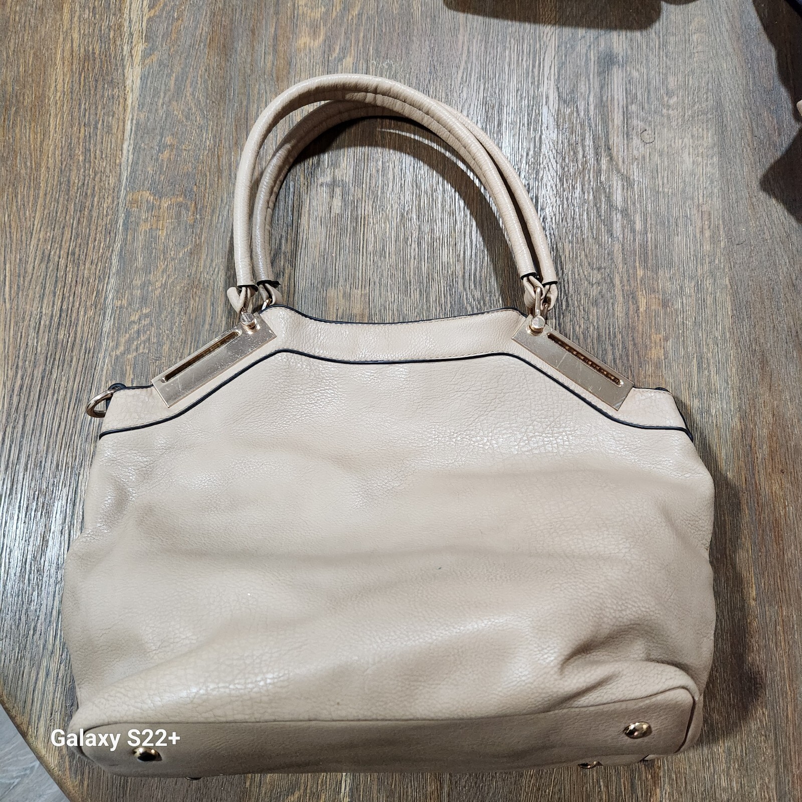 Black Rivet Taupe Leather Purse Normcore Everyday Carryall Classic Neutral