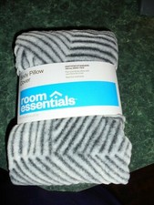 Room Essentials Soft Body Pillow Cover Faux Fur Chevron Zipper Closure