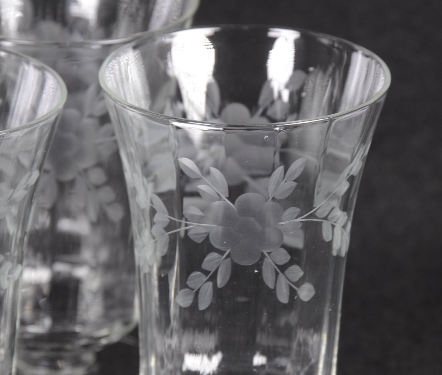 (8) Vintage Etched Floral & Leaf CRYSTAL Footed PARFAIT GLASSES 4.75"H