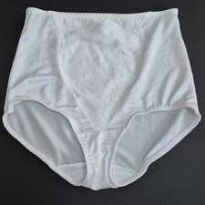 Vintage Bali Nylon High Waist Granny Panties High-Waisted Briefs Pinup 8372 M