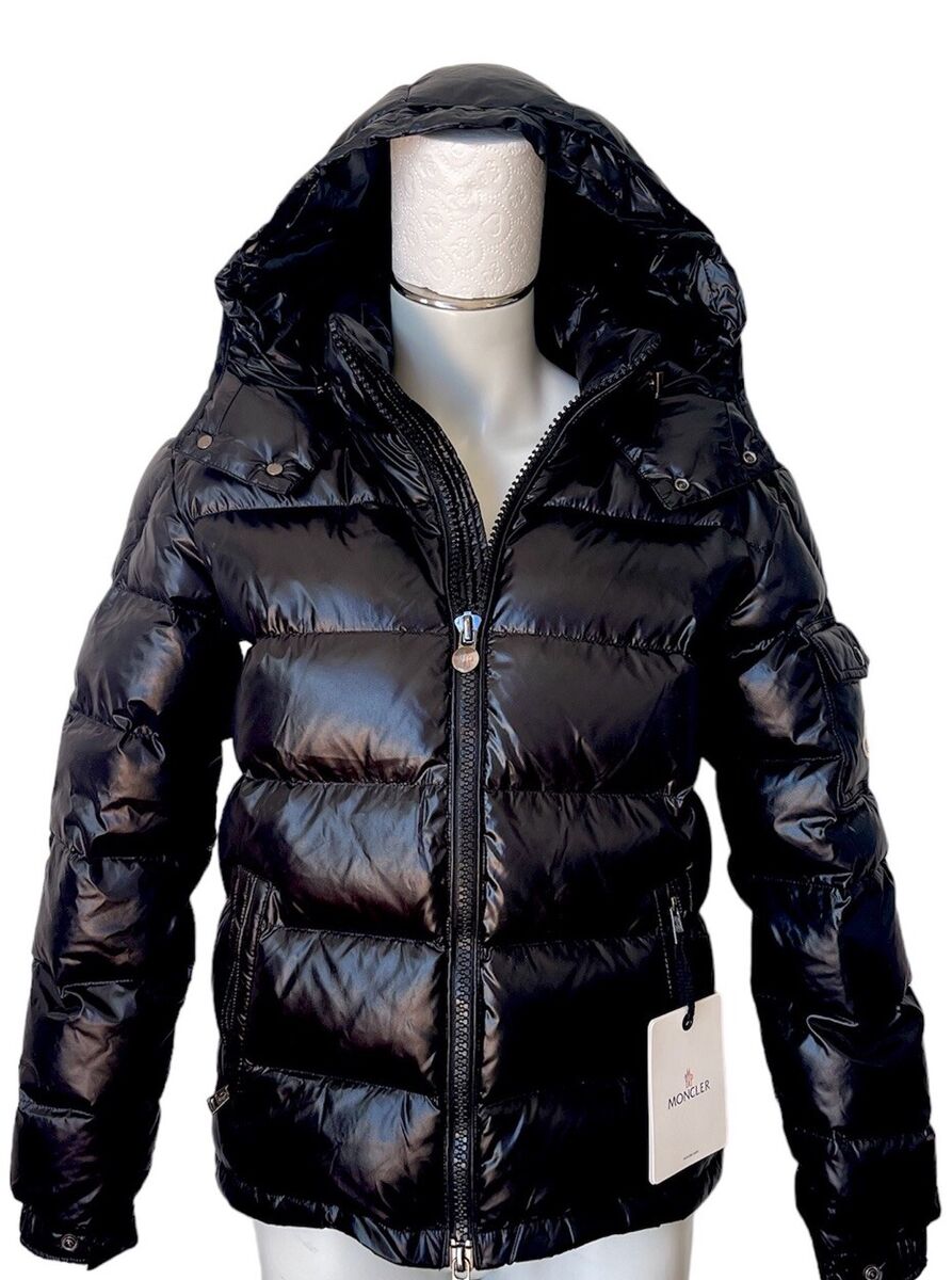 Moncler Maya Down Jacket Size:XL A Tag”mage”on The Tap Of Moncler Maya Down Jacket Size:XL A Tag”mage”on The Tap Of