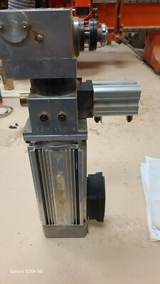 CEG MOT.3 IEC 34 N 01198895 0197 M.48EM 2-HP 1.5 KW USED w 90deg rotating head
