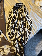 Michael Kors Women's Infinity Scarf One Size