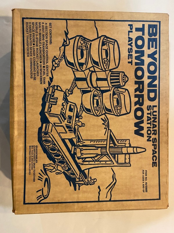 Vintage 1976 Beyond Tomorrow Lunar Space Station Playset ( In Original Box )