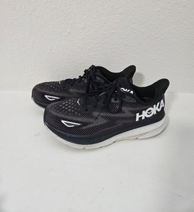 HOKA One One Clifton 9 Black White Women's 8D