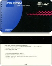 N°137  RARE CARTE TELEPHONIQUE A PISTE MAGNETIQUE / DANEMARK / SUPERBE
