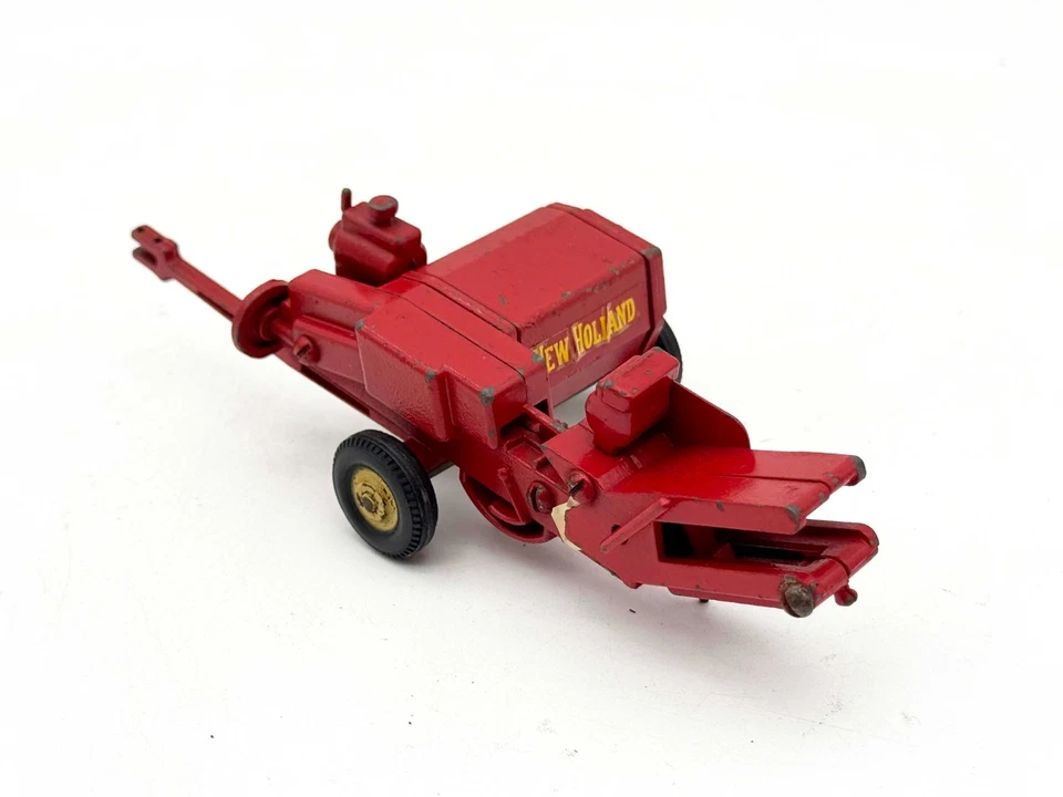 Advance Products New Holland Hayliner com enfardadeira lançadora tamanho pequeno - Imagem 2 de 4