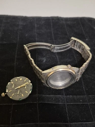 Vintage Seiko 7A28-7020 Quartz Chronograph James Bond "Black Bond" PARTS ONLY