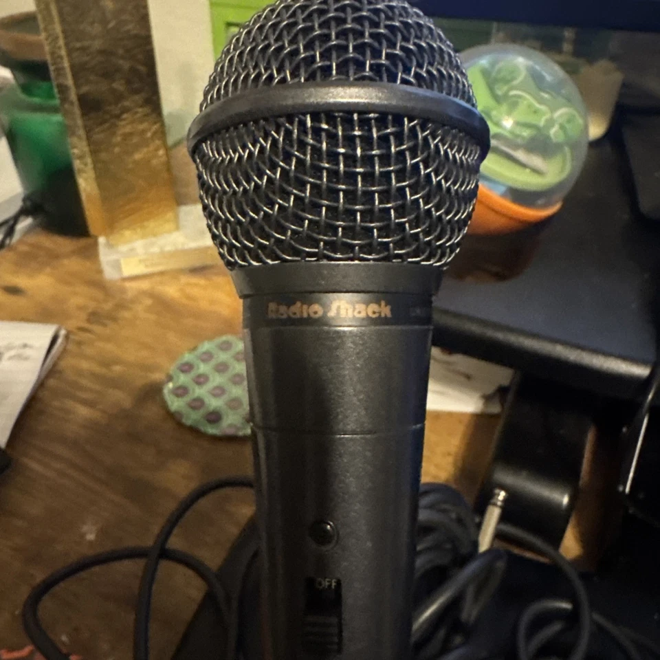 VTG Radio Shack Unidirectional Dynamic Microphone IMP 600 ohm 33-3004 NOT TESTED - Image 2 of 4