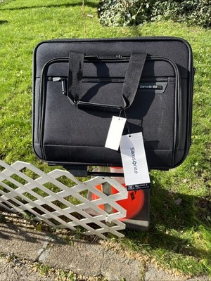 Samsonite Classic 2 15.6'' Wheeled Polyester Business Case Black New