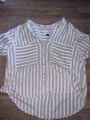 Universal Thread Beige & White Striped Collared Button-Up 3/4 Sleeve L