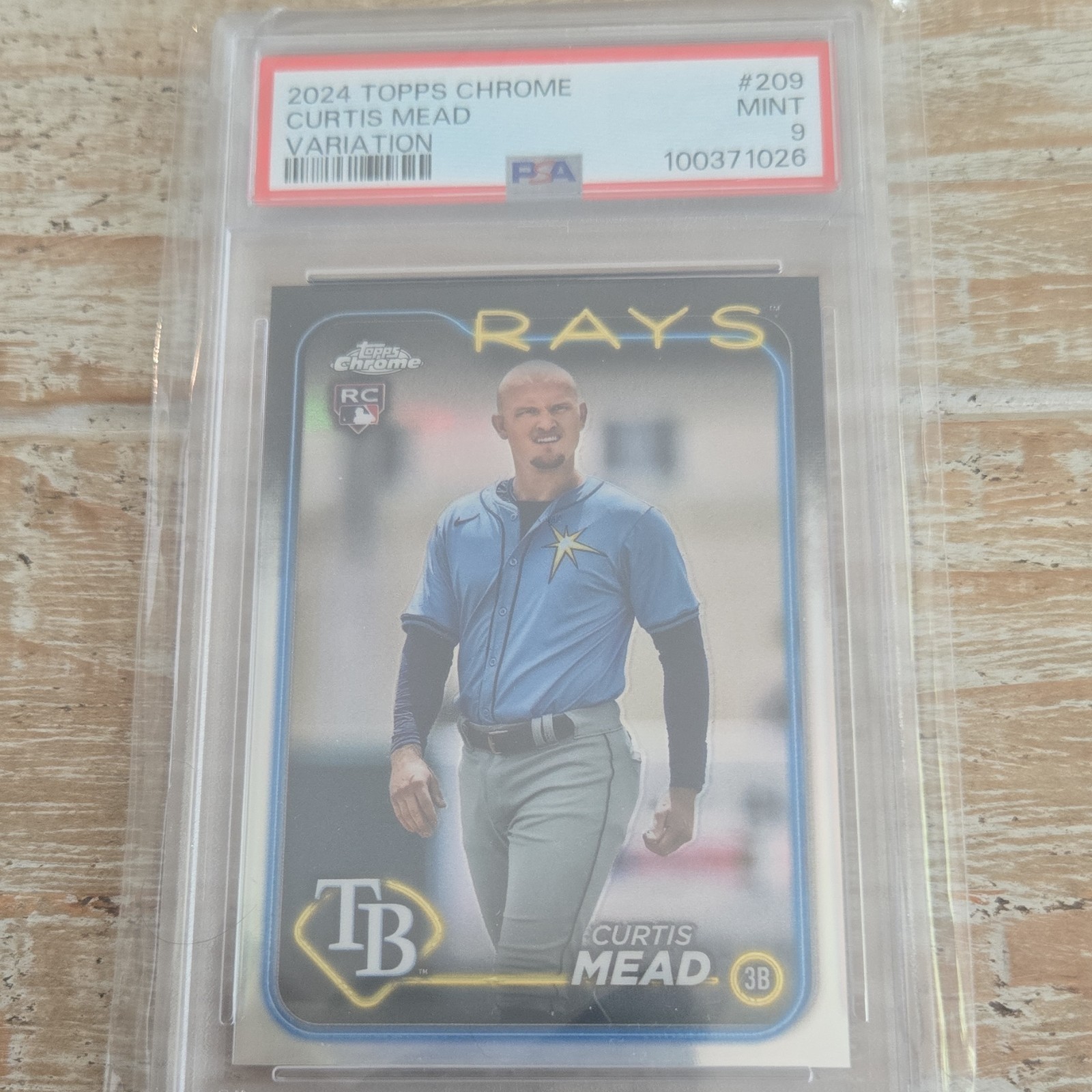 Topps 2024 Chrome Image Variation Curtis Mead #209 No Cap Rookie PSA 9 Rays