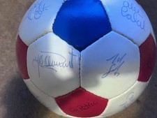 Glasgow Rangers FC Signed Football &ndash; 1997 Nine In A Row