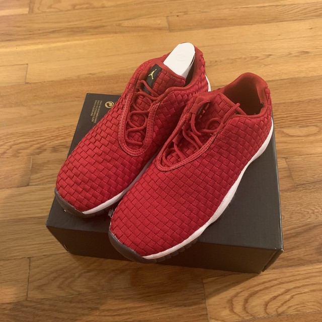 jordan future yellow