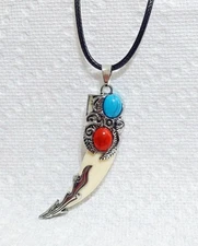 WOLF TOOTH FANG TRIBAL ETHNIC BOHO WESTERN TURQUOISE PENDANT WRAPPED NECKLACE