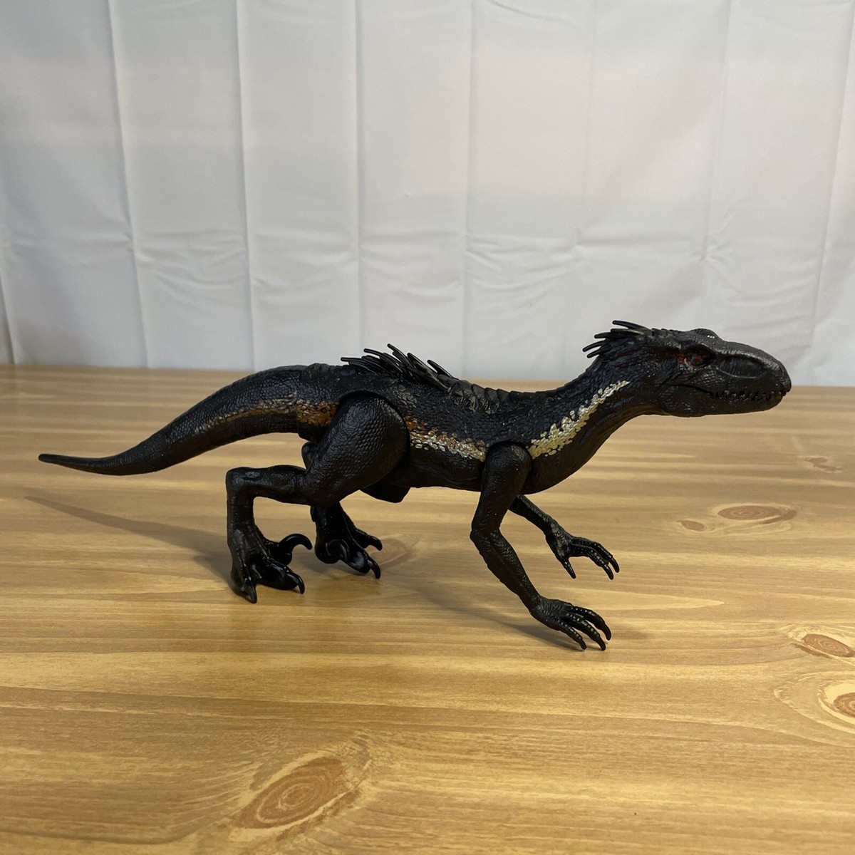 Jurassic Park World Indoraptor Dinosaur Poseable Action Figure Toy