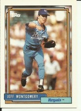 1992 TOPPS Baseball Card #16 Jeff Montgomery ROYALS (MJ16-1)