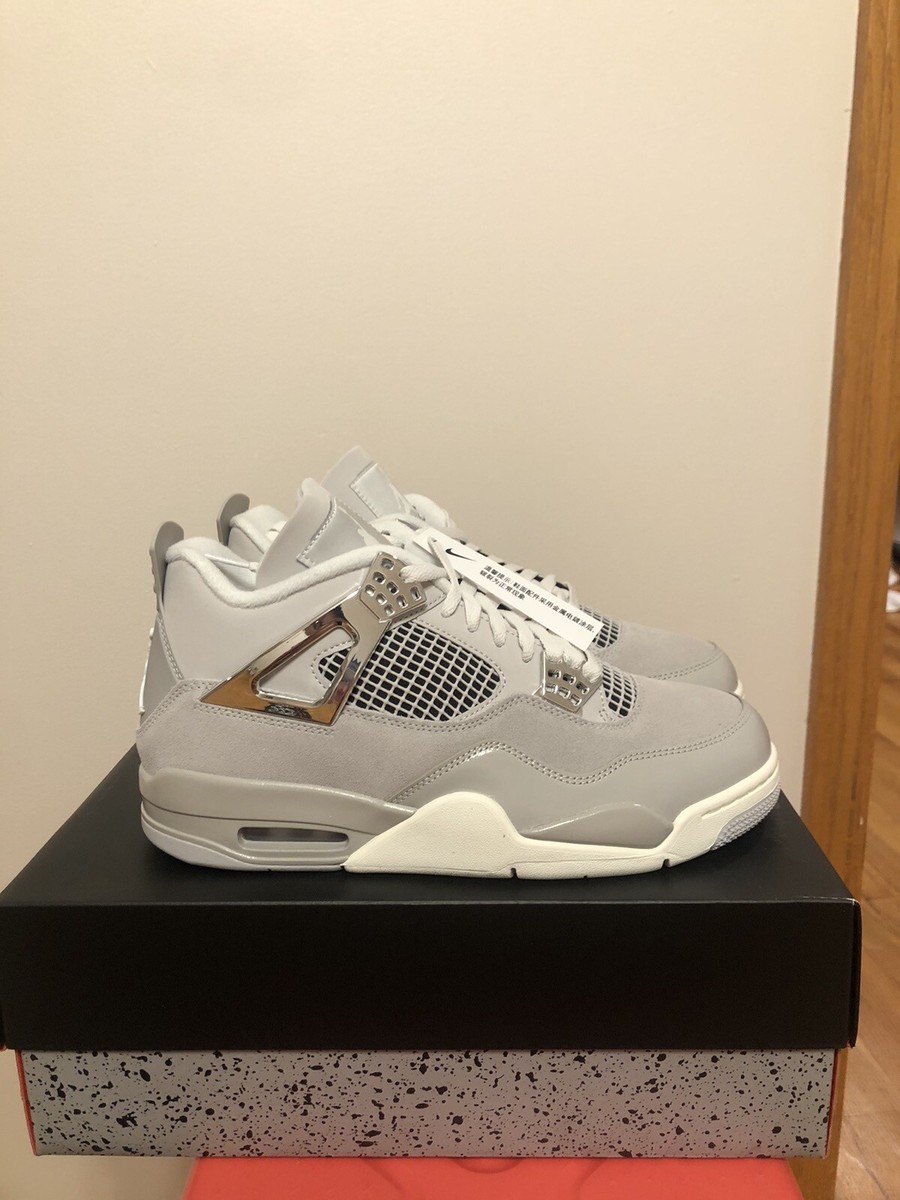 Nike Air Jordan 4 Retro Frozen Moments AQ9129-001 Women's Size