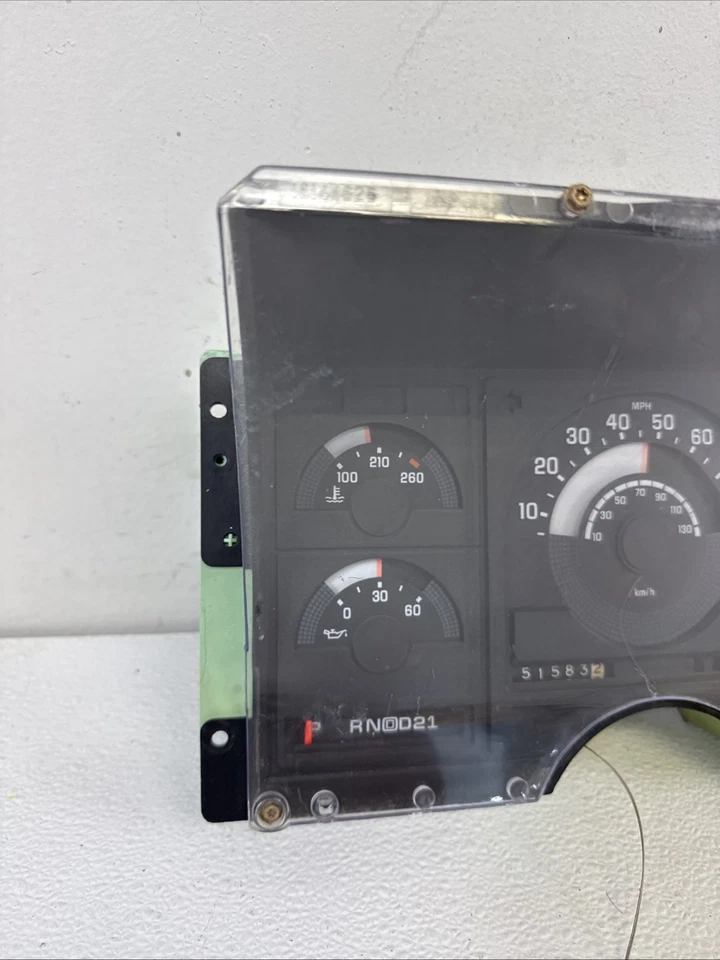 Cuadro de instrumentos 88-91 Chevy GMC Truck C/K 1500 C2500 C3500 OEM 16124865 151K Foto 3 de 4