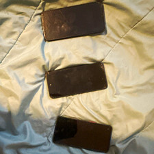 Mixed Lot of 3 Smartphones, Mixed Models, For Parts or Repair