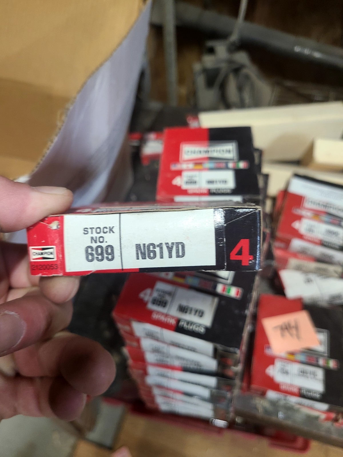 Champion Spark Plug N61YD Stock #699 Box Of 4 Plugs