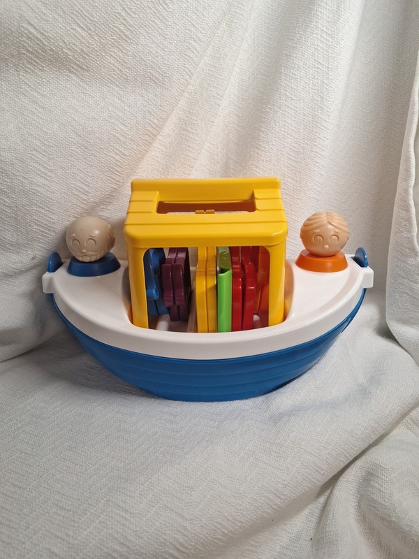 Vtg Tupperware Tupper Toys Noahs Ark Bathtub Toy 5 Animals Cookie Cutters Set E4