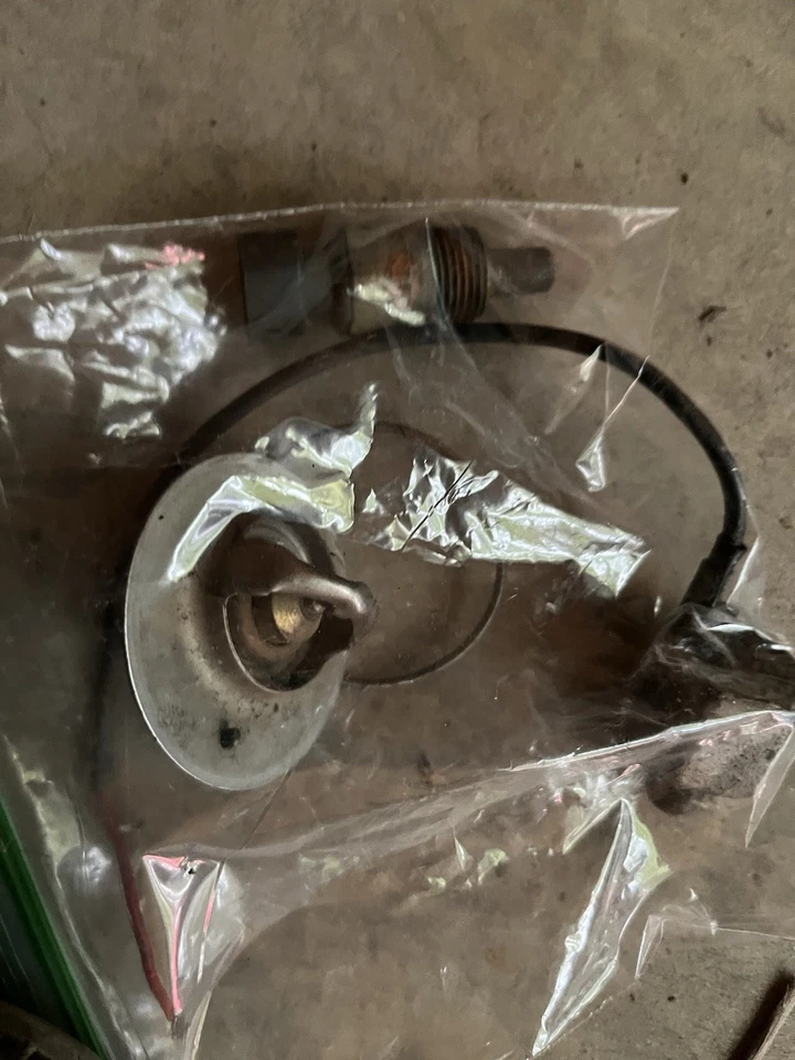 90-94 1 克帝斯曼恒温器关闭 1994 年 AWD Tsi Eagle Talon — 第 2/2 张图片