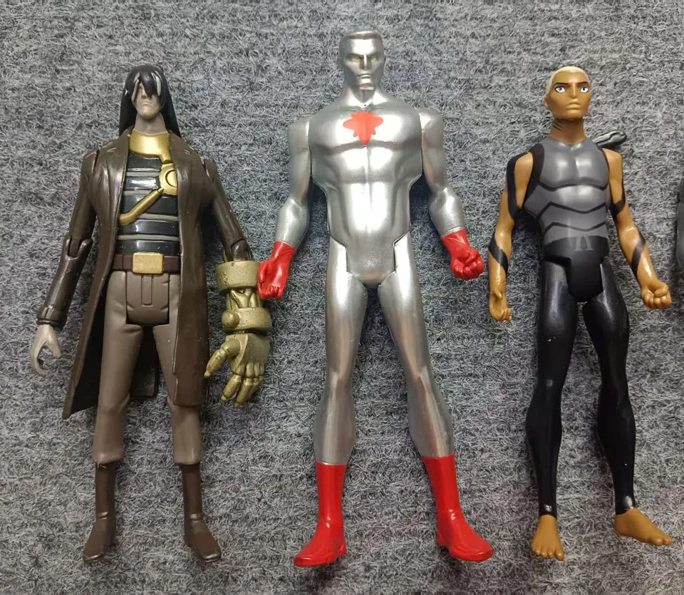 lot 4 DC Comics Young Justice Kid Flash CAPTAIN ATOM Aqualad action figure 4.5" - Image 4 of 4