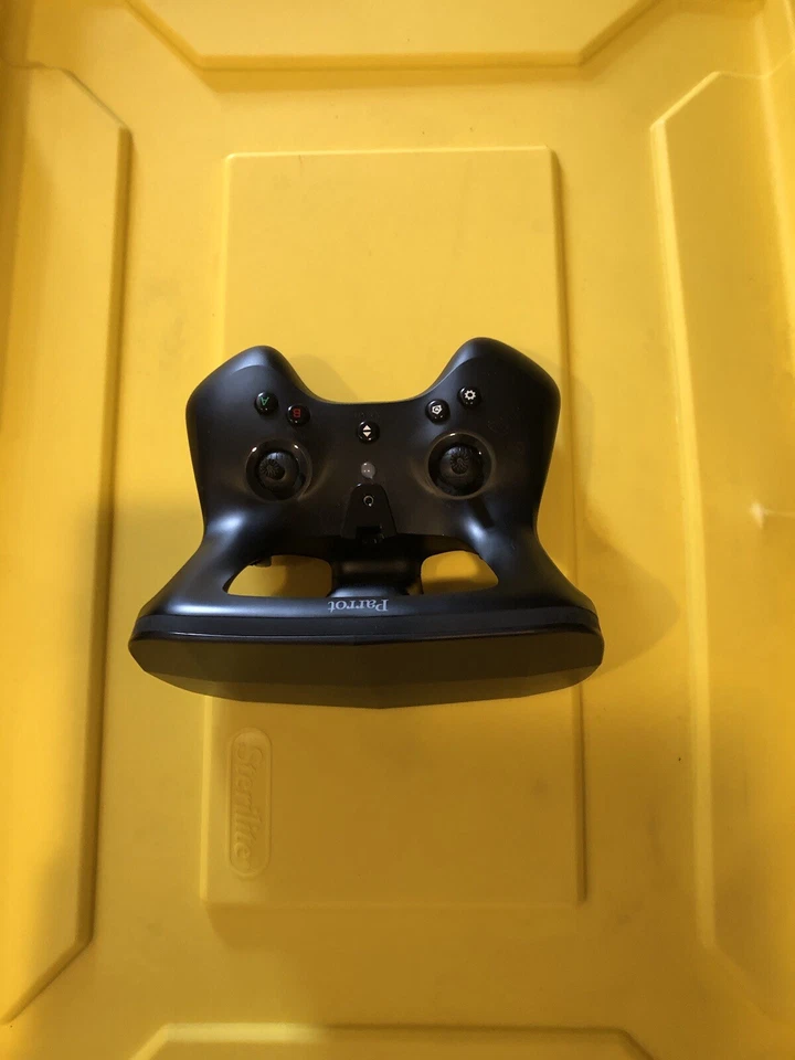 Drone Parrot Bebop 2 FPV + Mochila + Accesorios + Una Sony gratis. Grabadora mc3  Foto 3 de 4