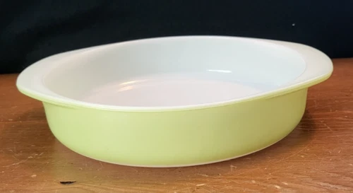 Vintage Pyrex Lime Green 221 8 inch Round Baking Dish Bakeware Milk Glass