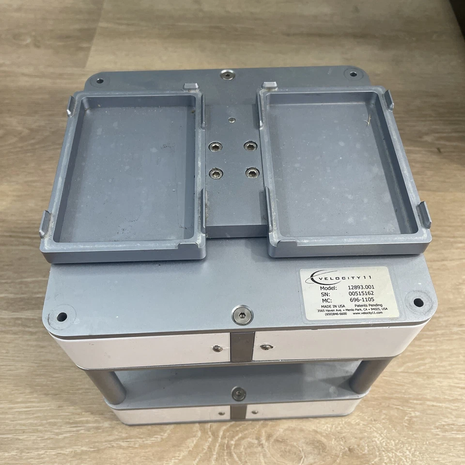 Rotador de placa Agilent Velocity11 modelo 12893.001 Foto 2 de 4