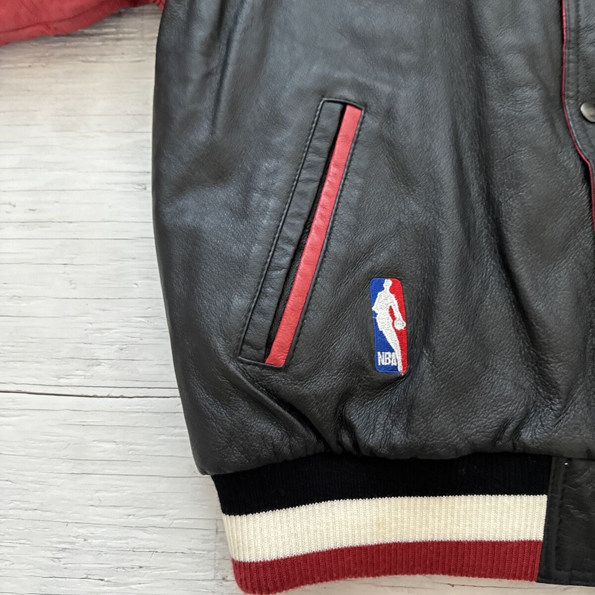 Vintage 90s NBA Pro Player Portland Trailblazer Leather Vintage 90s NBA Pro Player Portland Trailblazer Leather