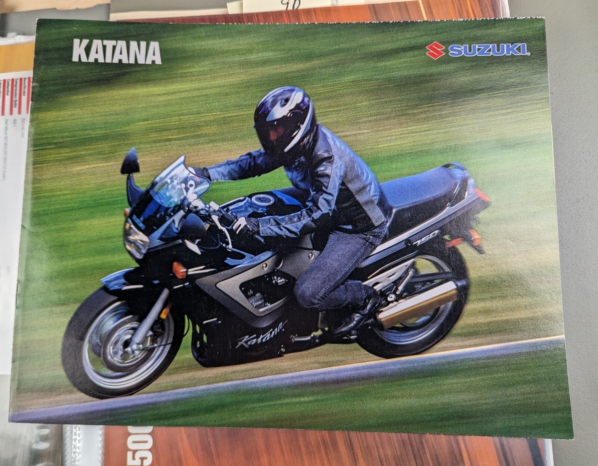 K-1 パンフレット 1991-2010 Archive Collection 1990 Suzuki Katana Motorcycle Sales Brochure GSX 600FL GSX 750FL