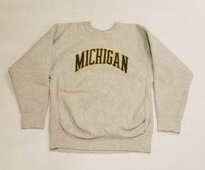 u of m crewneck sweatshirt