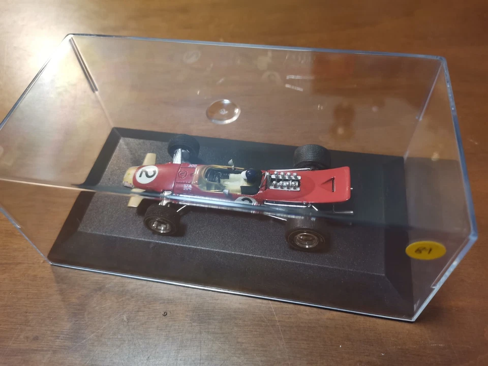 LOTUS 49B - N°2 OLIVER - FORMULA 1 - scala 1/43 - QUARTZO - Immagine 2 di 2