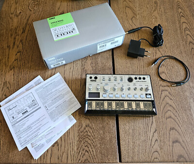 Korg Volca Bass - analoger Synthesizer - OVP - mit Netzteil - sehr guter Zustand