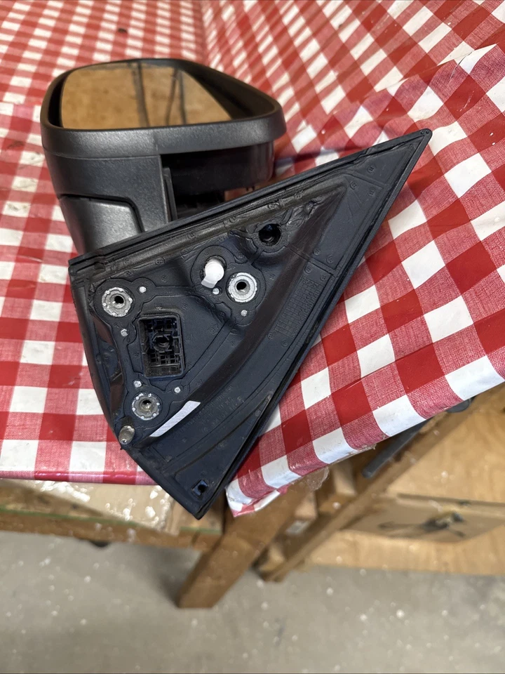 Черное текстурное зеркало для слепых зон водителя Chevy Trax 2024 2025 годов выпуска - Изображение 2 из 4