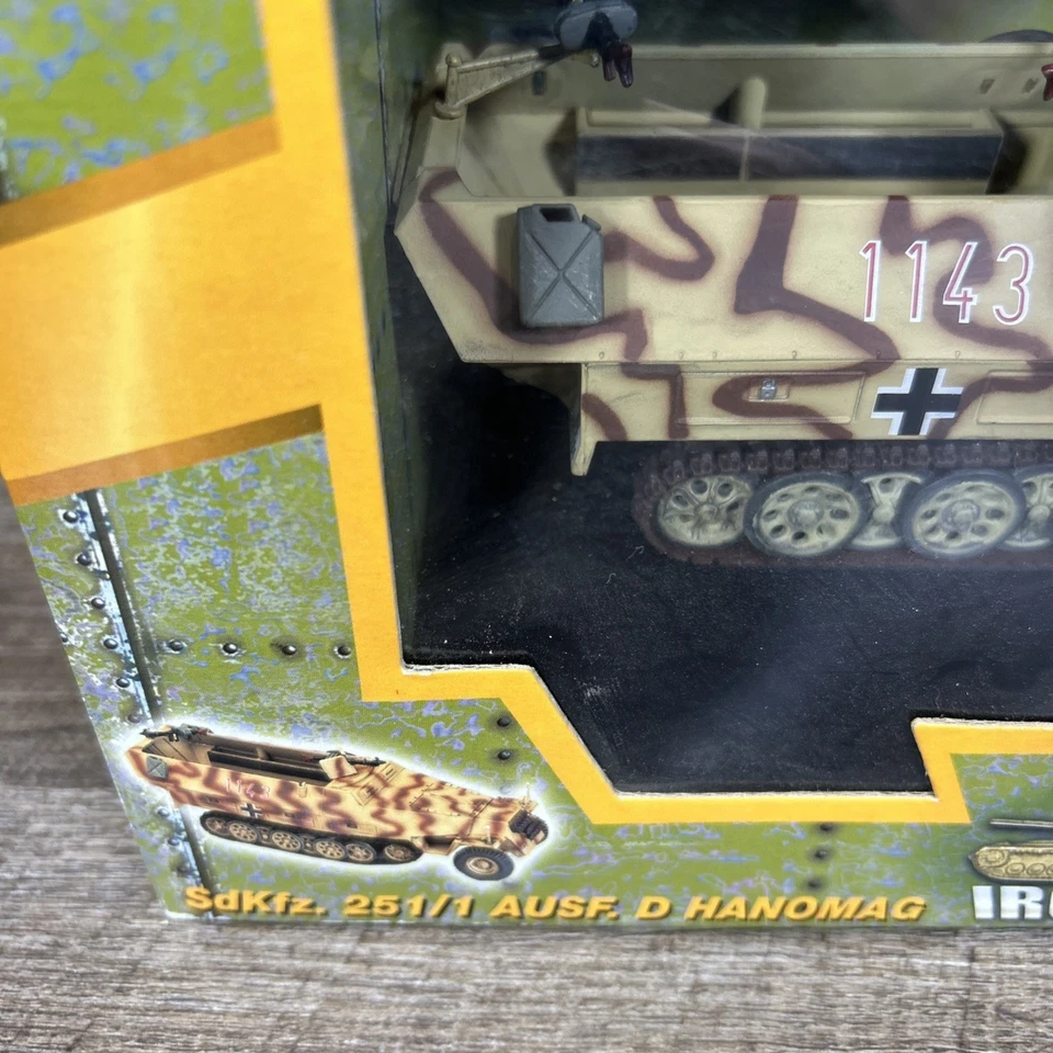 21st Century Toys - Iron Horses 1/32 Scale- SDKFZ. 251/1 & SDKFZ. 222 - Image 4 of 4