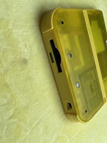 Nintendo 2Ds Pikachu Giallo Chiaro Ftr-001 - Foto 9 di 12