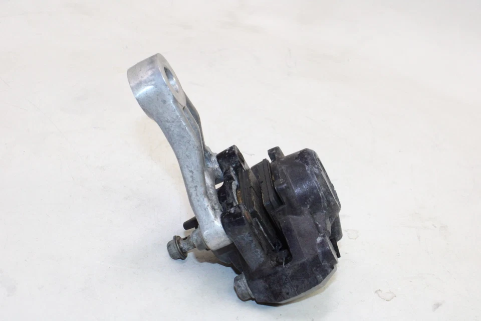 Suzuki GS500E 1994 OEM pinza de freno trasera con soporte de montaje Foto 3 de 4