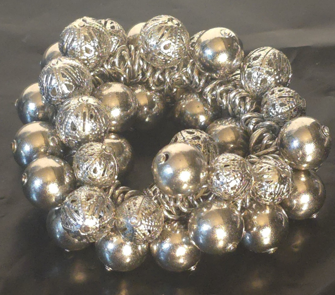 Vintage Filigree cluster chunky stretch silver tone balls  bracelet