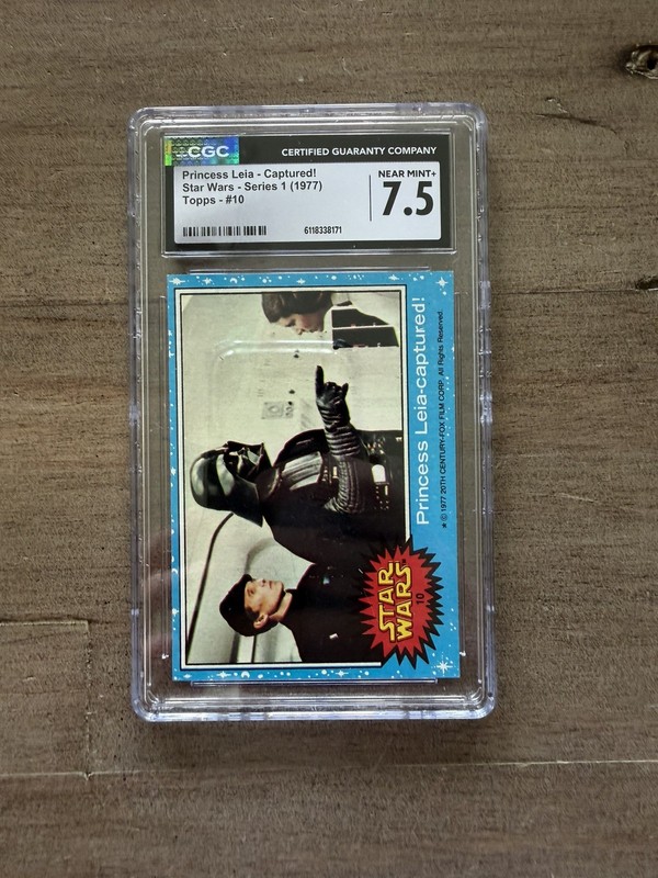1977 Topps Star Wars Card #10 Darth Vader Princess Leia Captured CGC 7.5 NM+