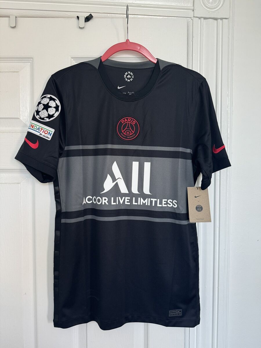 Messi Authentic 2021/22 PSG Third Kit Jersey SMALL Black #30 Messi Authentic 2021/22 PSG Third Kit Jersey SMALL Black #30