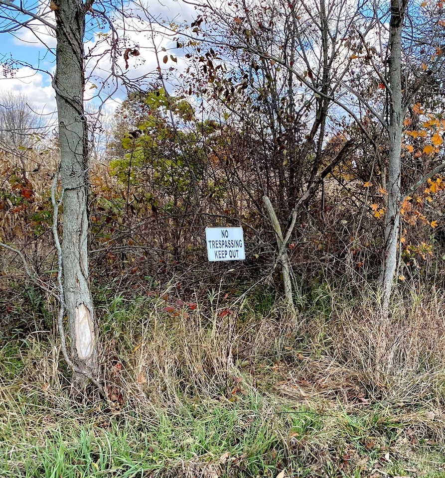 Large "NO TRESPASSING KEEP OUT" Sign - 10" x 14" Heavy Weight Aluminum - Image 3 of 4